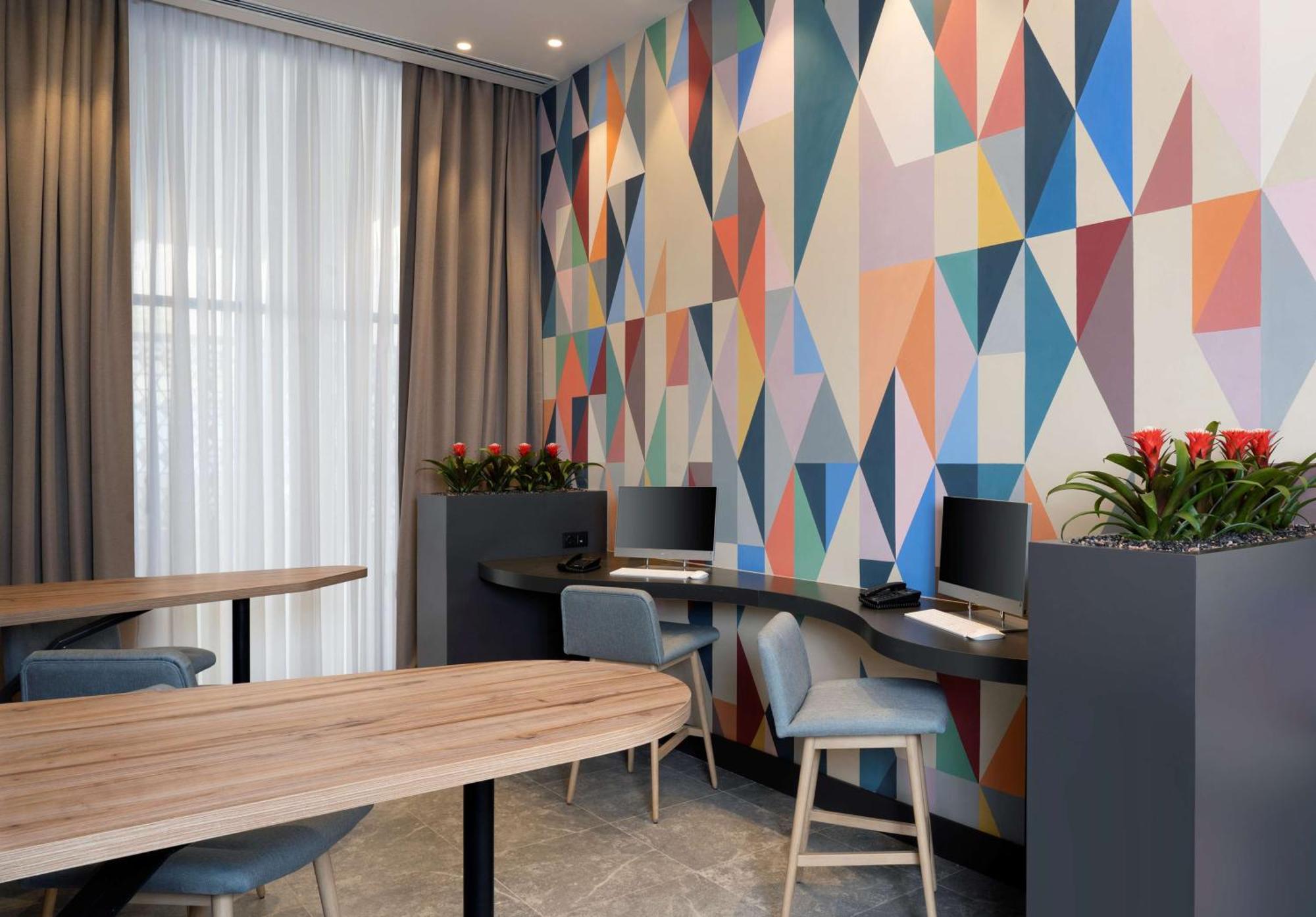 ホテル Hampton By Hilton タシュケント エクステリア 写真