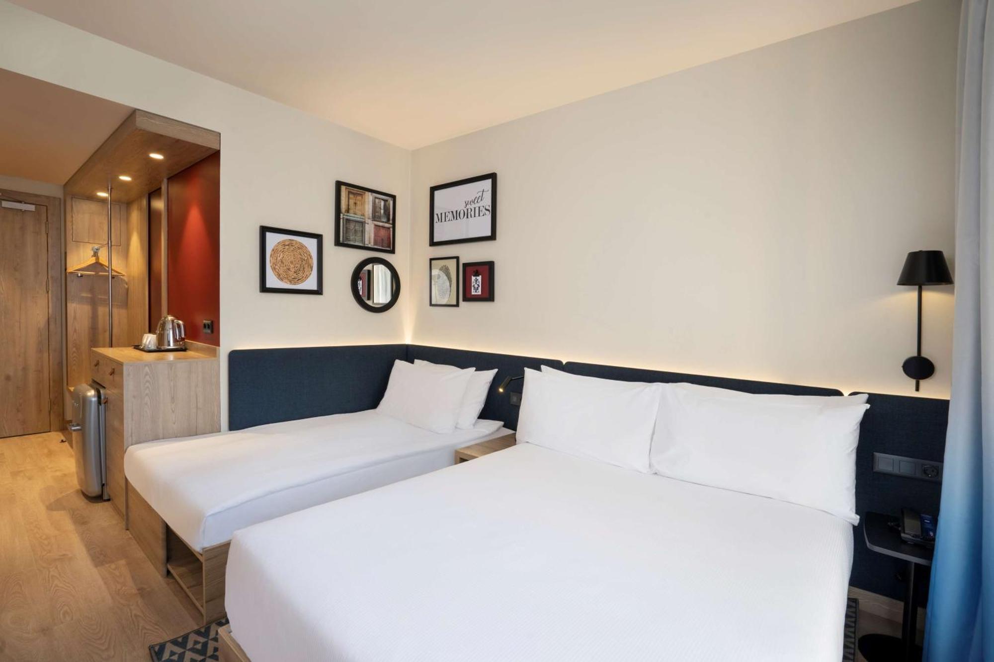 ホテル Hampton By Hilton タシュケント エクステリア 写真